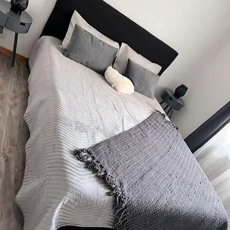 Apartman Appart Cosy Face A L'etang Sault